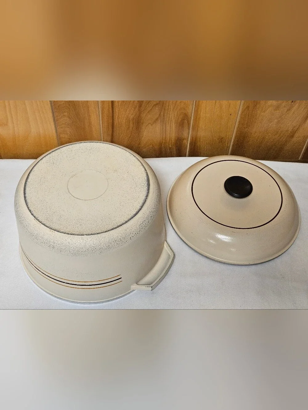 Vintage Regal Ware Cast Aluminum 8 Quart 10” Dutch Oven / Roaster 13